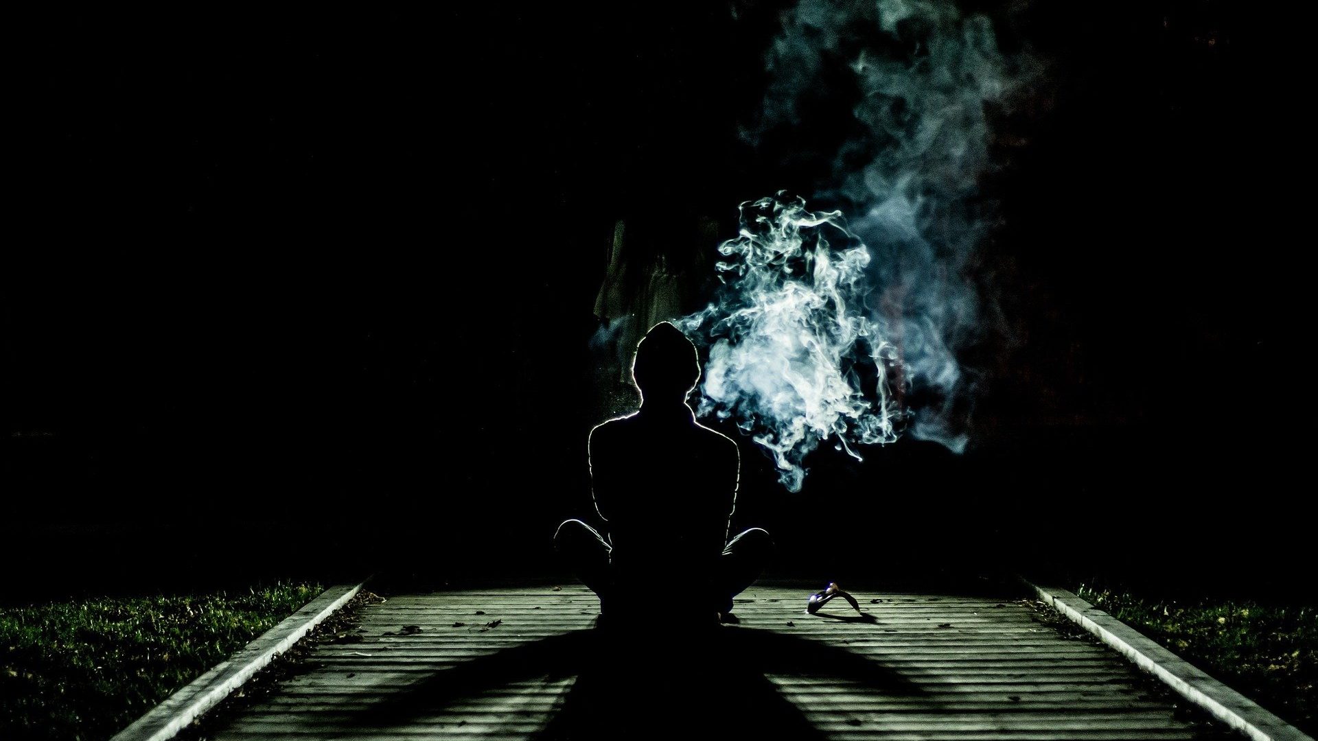 smoke-1031060_1920